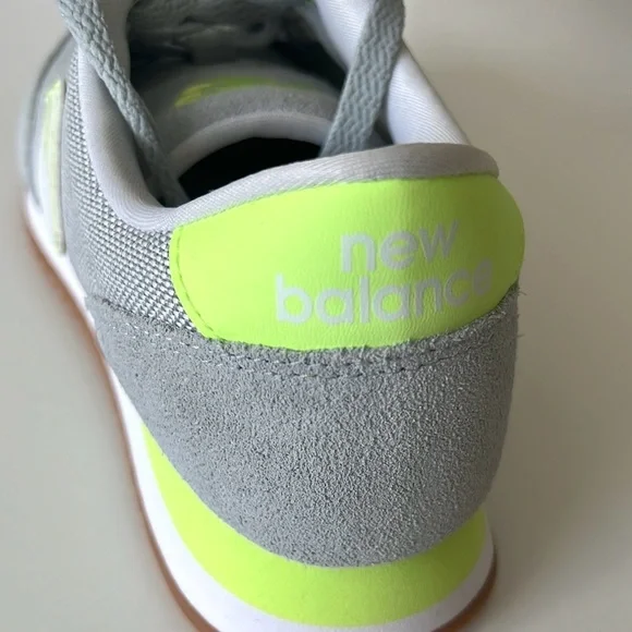 New Balance 501 v1 Women's Sneakers in Gray and Neon Yellow sz 8.5 - Picture 2 of 11